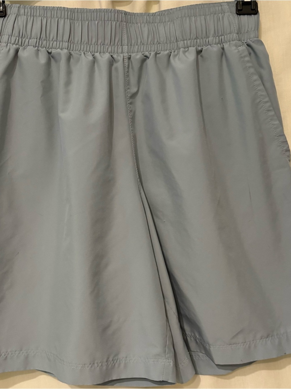 Under Armour Men's Lightweight Elastic Waist Shorts - Light Gray